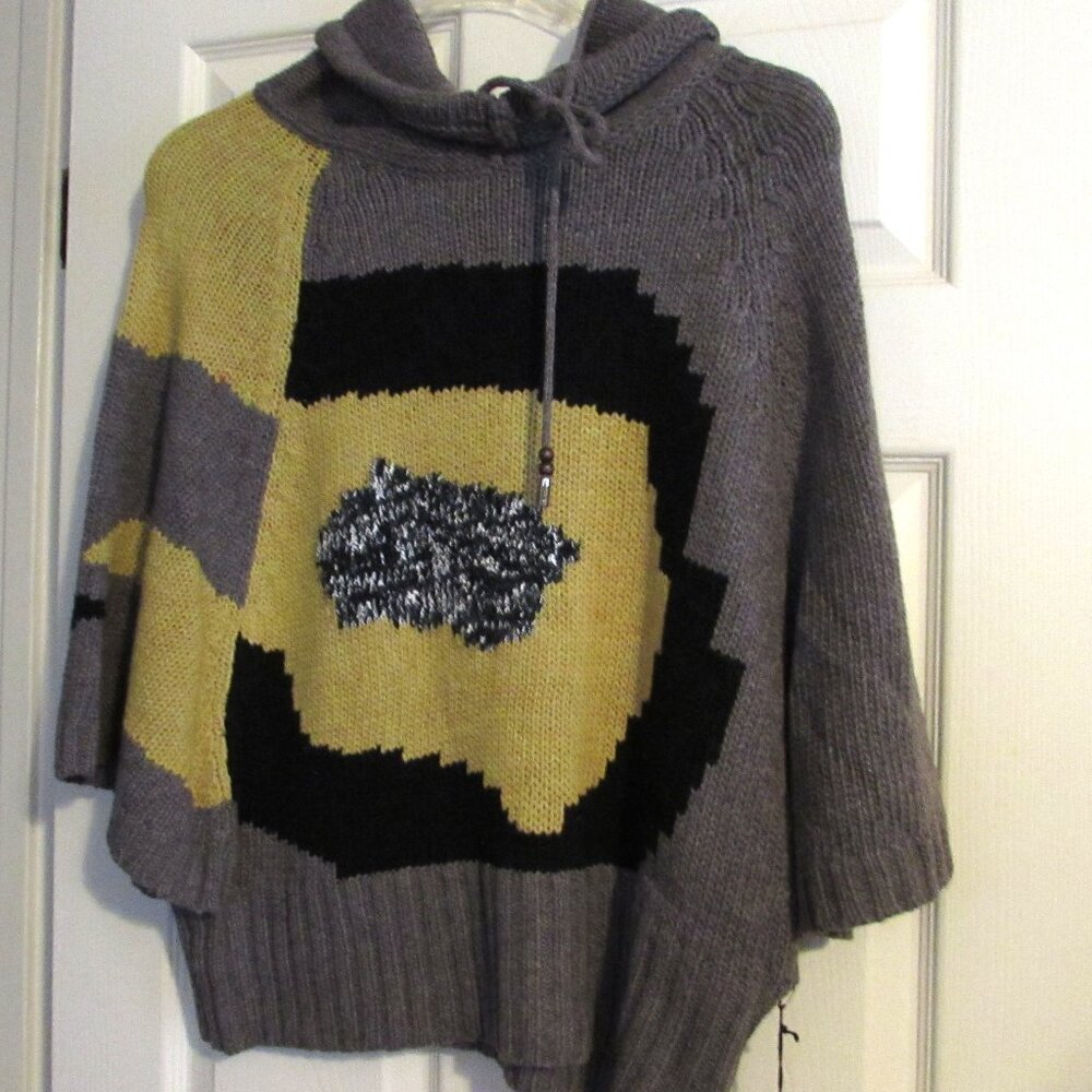 NWT Women's VERTIGO Acrylic & Wool Cowl Sweater Size L